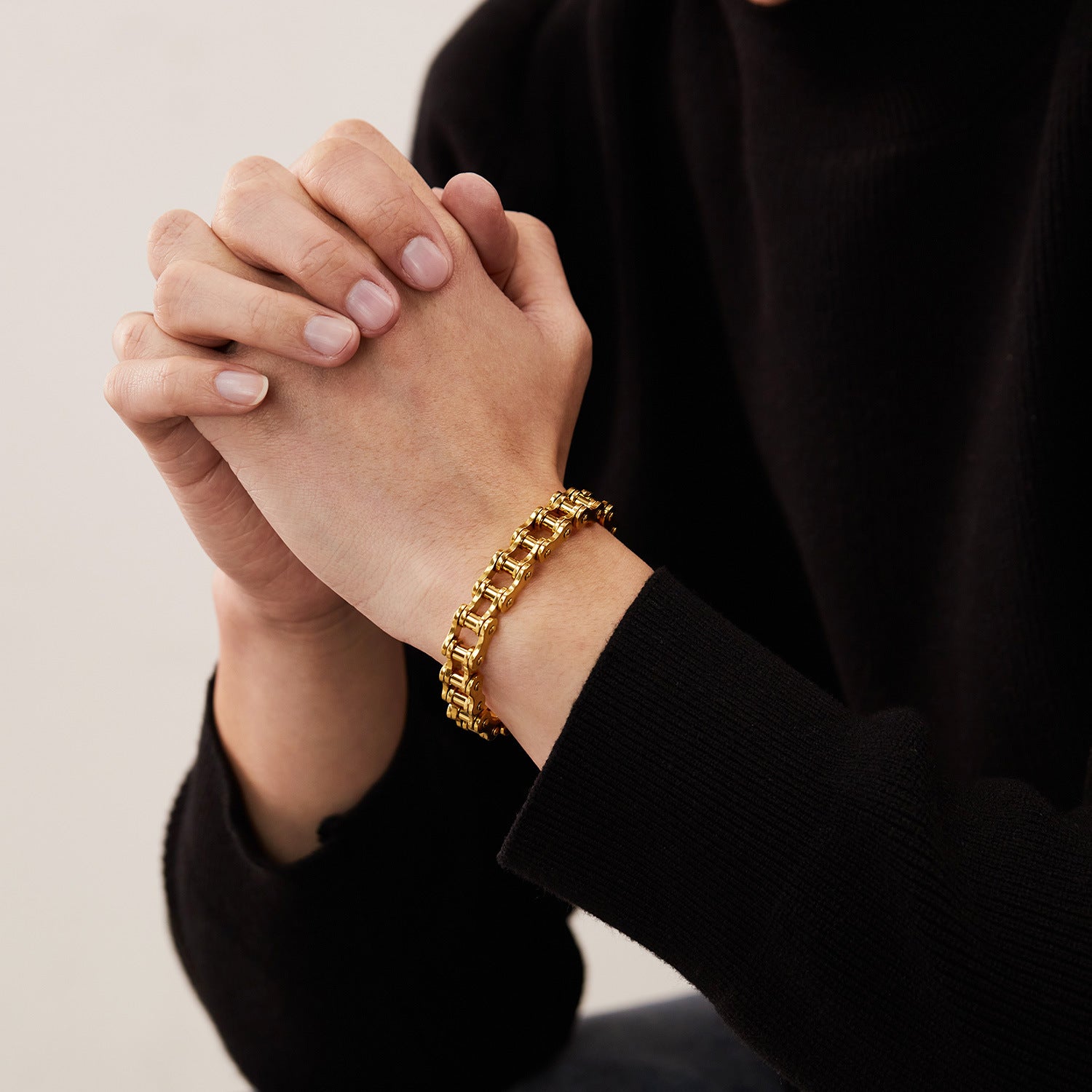 Wholesale Stainless steel men's bracelet rock personality motorcycle chain