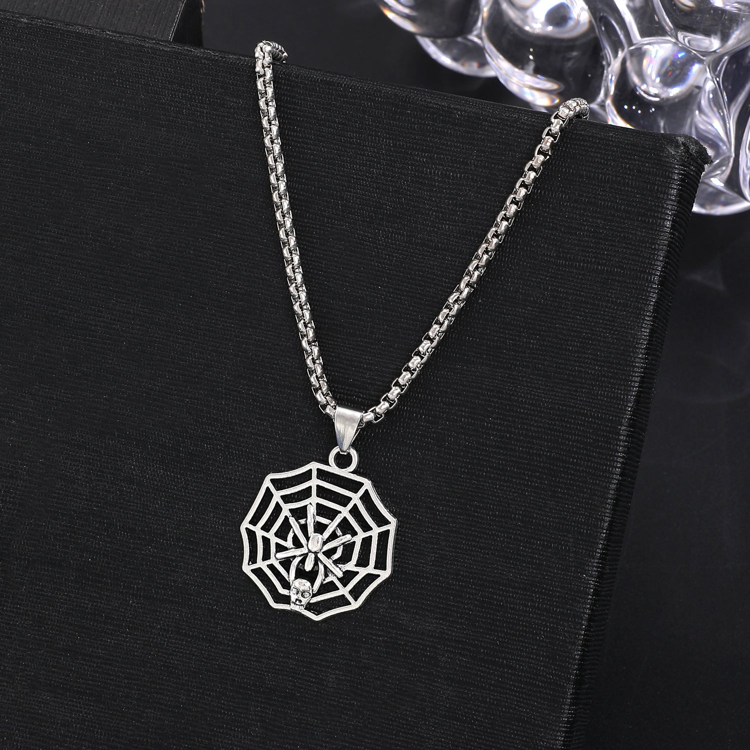 Wholesale Punk Style Skull Pendant Necklace Trendy Jewelry Accessory for Gift Boutique Resale