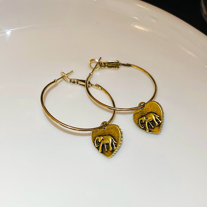 Wholesale Oil-dripping  Light Luxury  Earrings