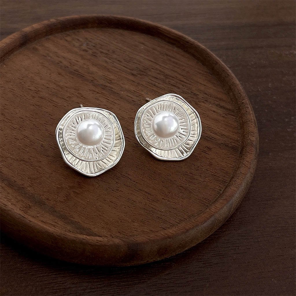 Wholesale White Camellia Heart Shape Flower Earrings for Party Wear Fashion Accessory