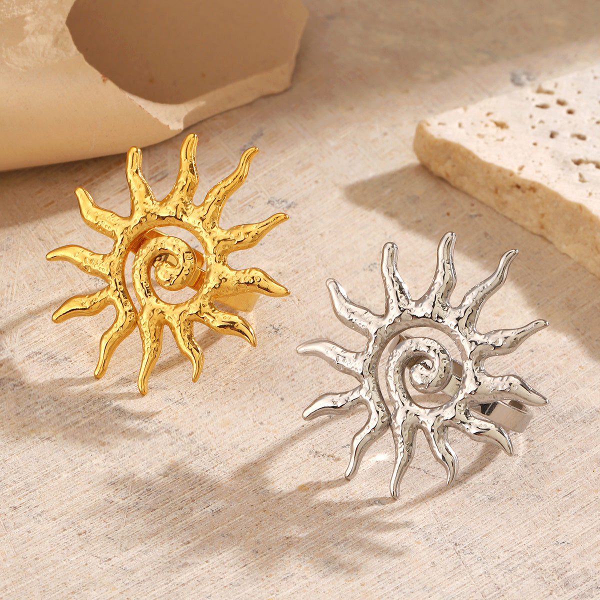 Wholesale Hip-Hop Retro Sun Ring - 18K Gold-Plated Stainless Steel Adjustable - Fashion Accessory for Everyday Wear