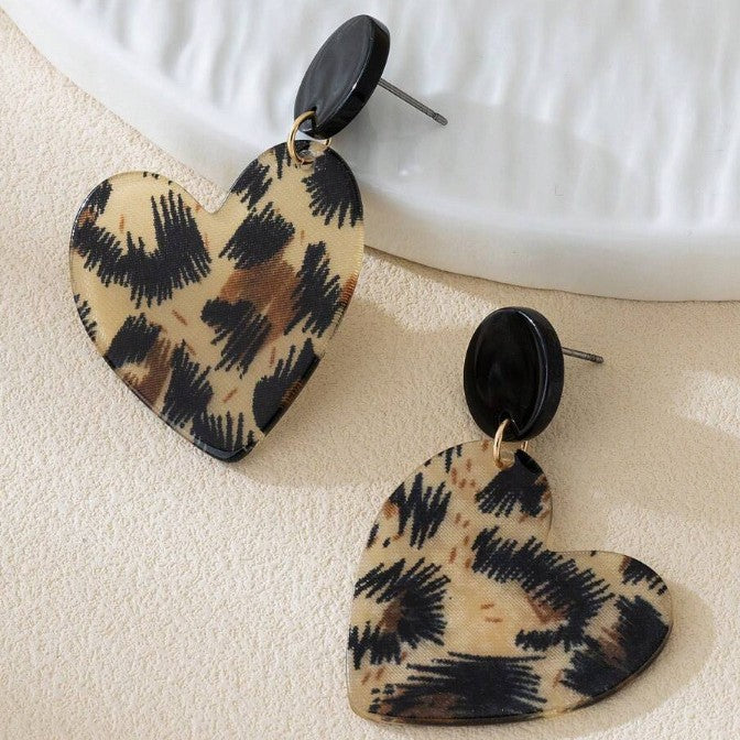 Wholesale  Retro Fashion Leopard Print Heart Acrylic Heart Earrings