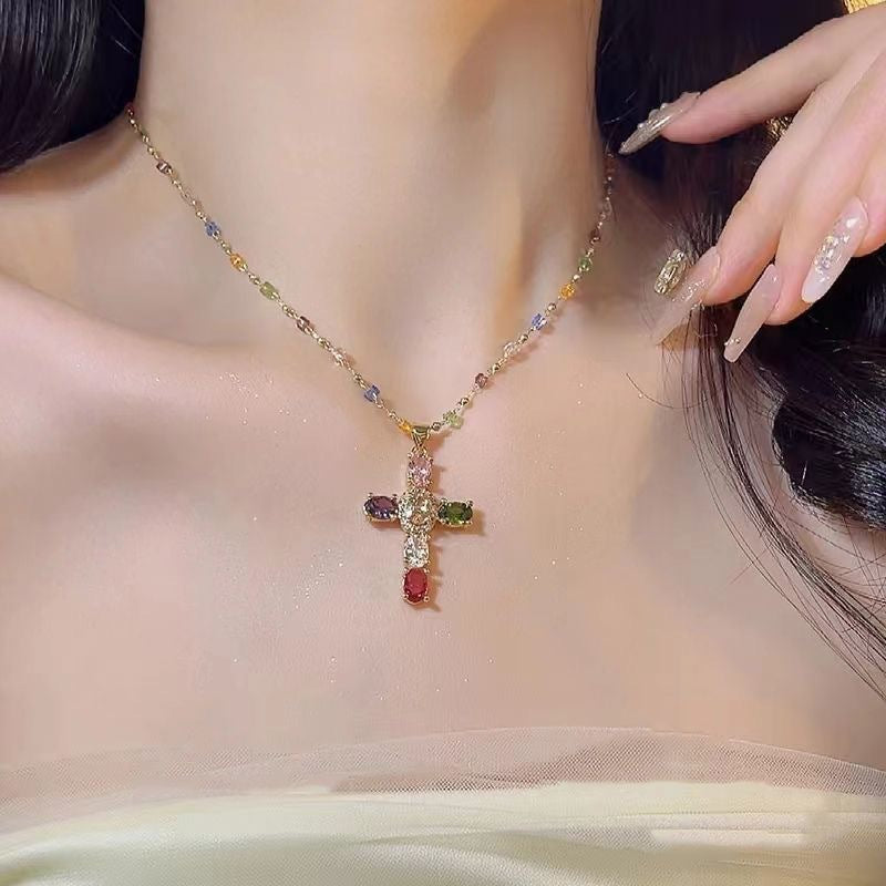 Wholesale Layering Colorful Cross Pendant Necklace Zinc Alloy Crystal Chain Fashion Accessory