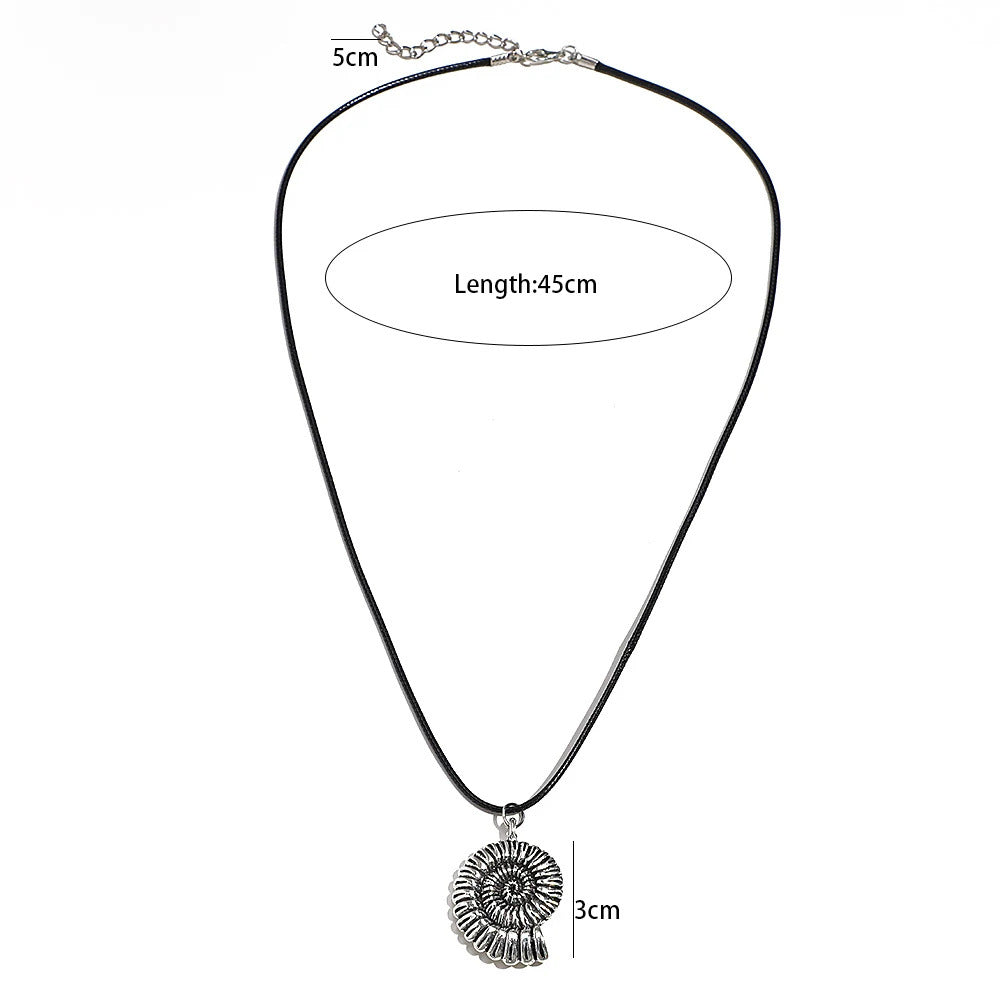 Wholesale Bohemian Alloy Conch Pendant Necklace Ancient Silver Cross Chain Boutique Resale