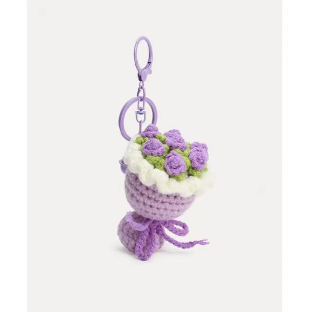 Wholesale  Woven Holding Flower Keychain