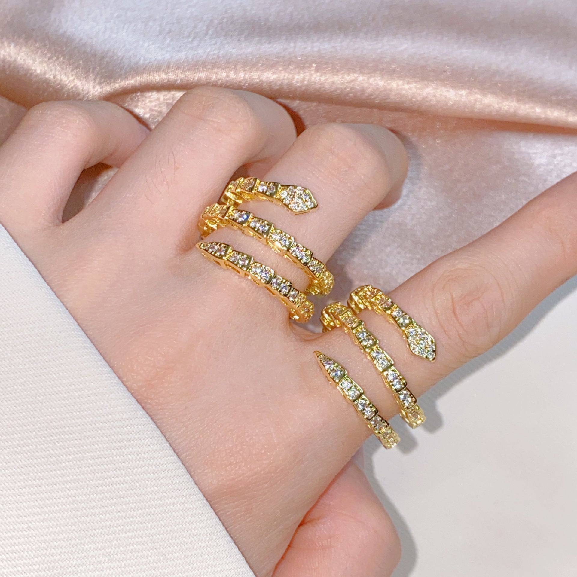 Wholesale full diamond zircon snake-shaped open adjustable ring