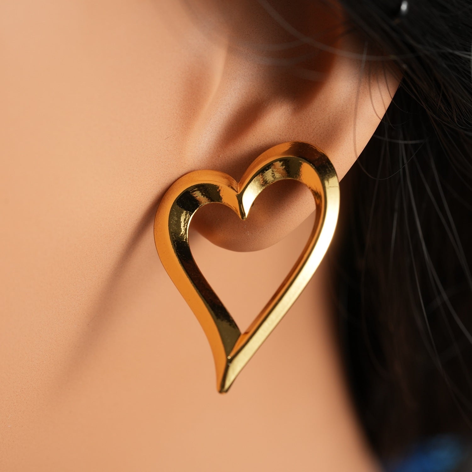 Wholesale Hollow Love Stainless Steel Earrings 18k Summer Earrings