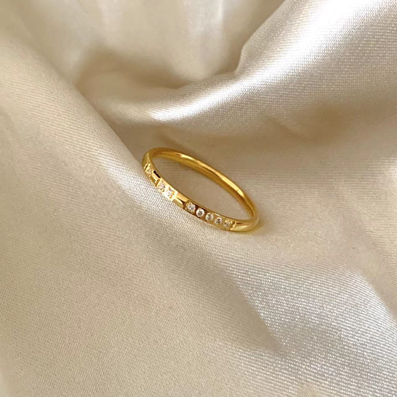 Wholesale titanium steel luxury element white shell inlaid stone  ring