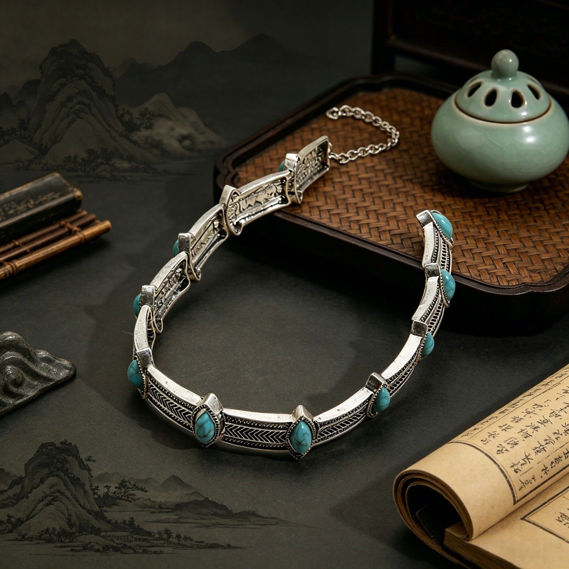 Wholesale Electroplated Alloy Turquoise Clavicle Chain Necklace Retro Ethnic Geometric Style Stylish Gift