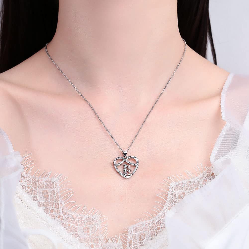 Wholesale Christmas hollow heart necklace love engraved necklace