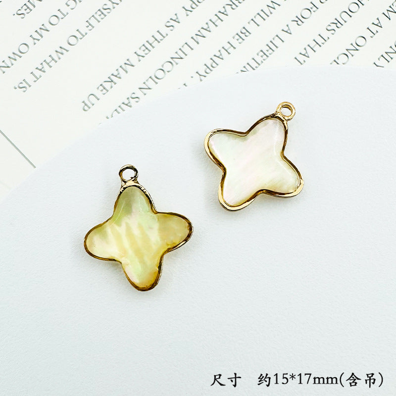 Wholesale Trendy Geometric Shell Pendant Copper Electroplated DIY Jewelry Accessory For Layering Necklaces Boutique Resale