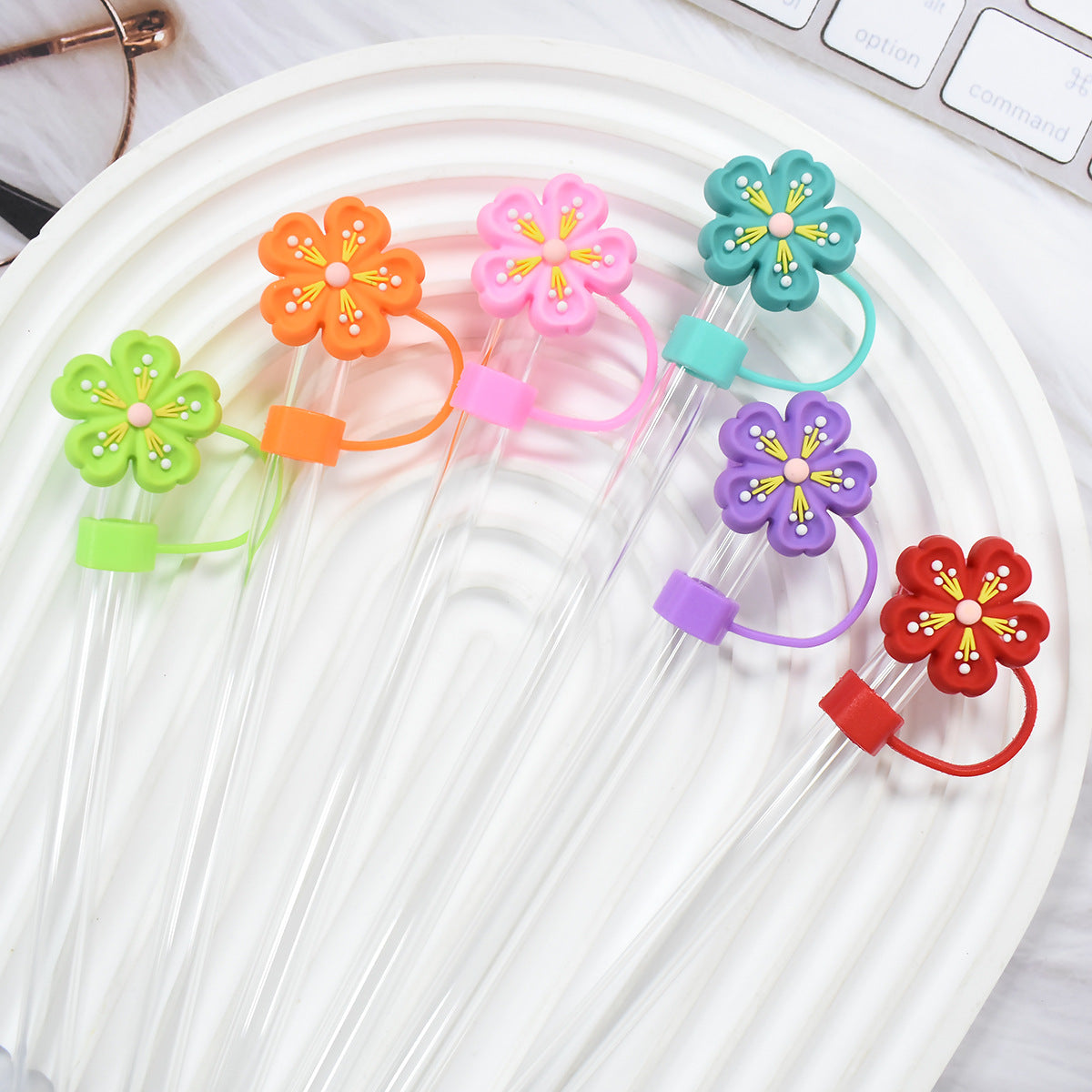 Wholesale   Random 100pcs three-dimensional flower 10mm PVC Soft Straw Tube Cap