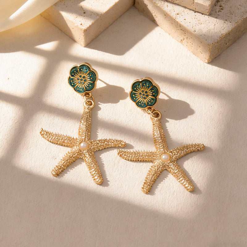 Wholesale Ocean-Inspired Textured Gold Conch and Starfish Stud Earrings