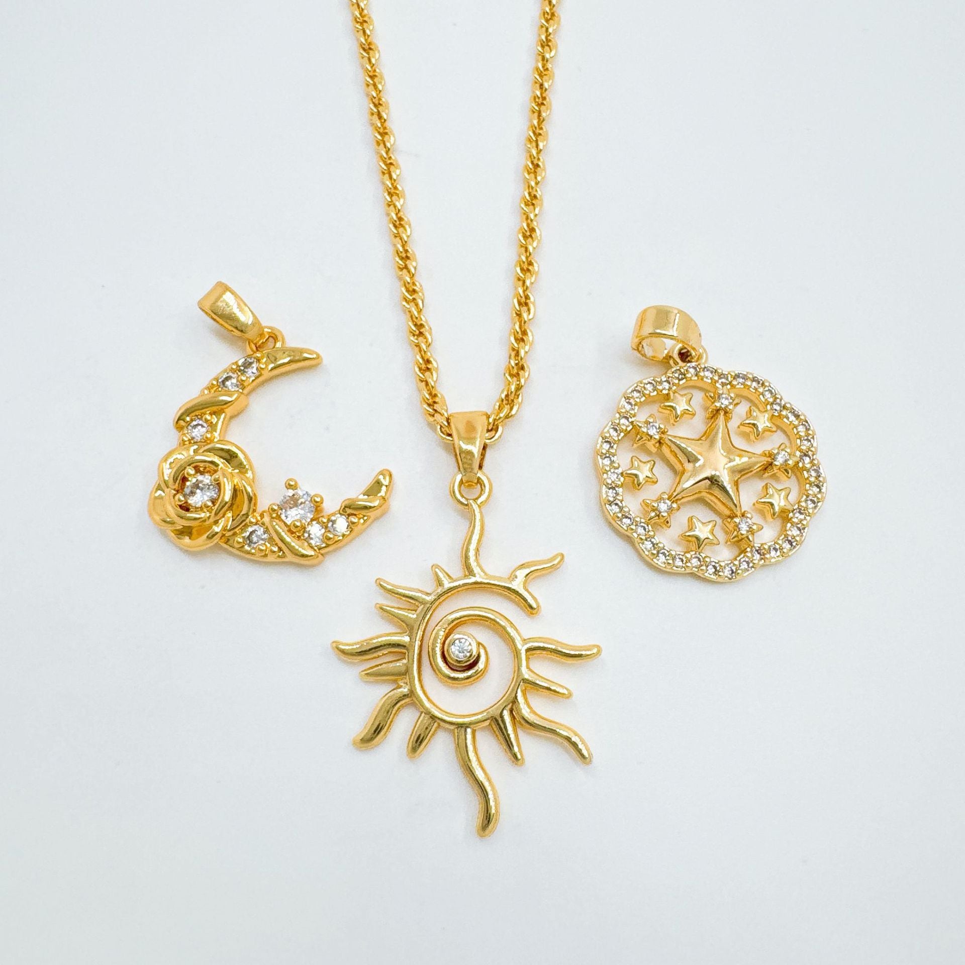 Wholesale Sweet Cool Moon Star Charm Necklace Gold Plated Copper Fashion Accessory Gift