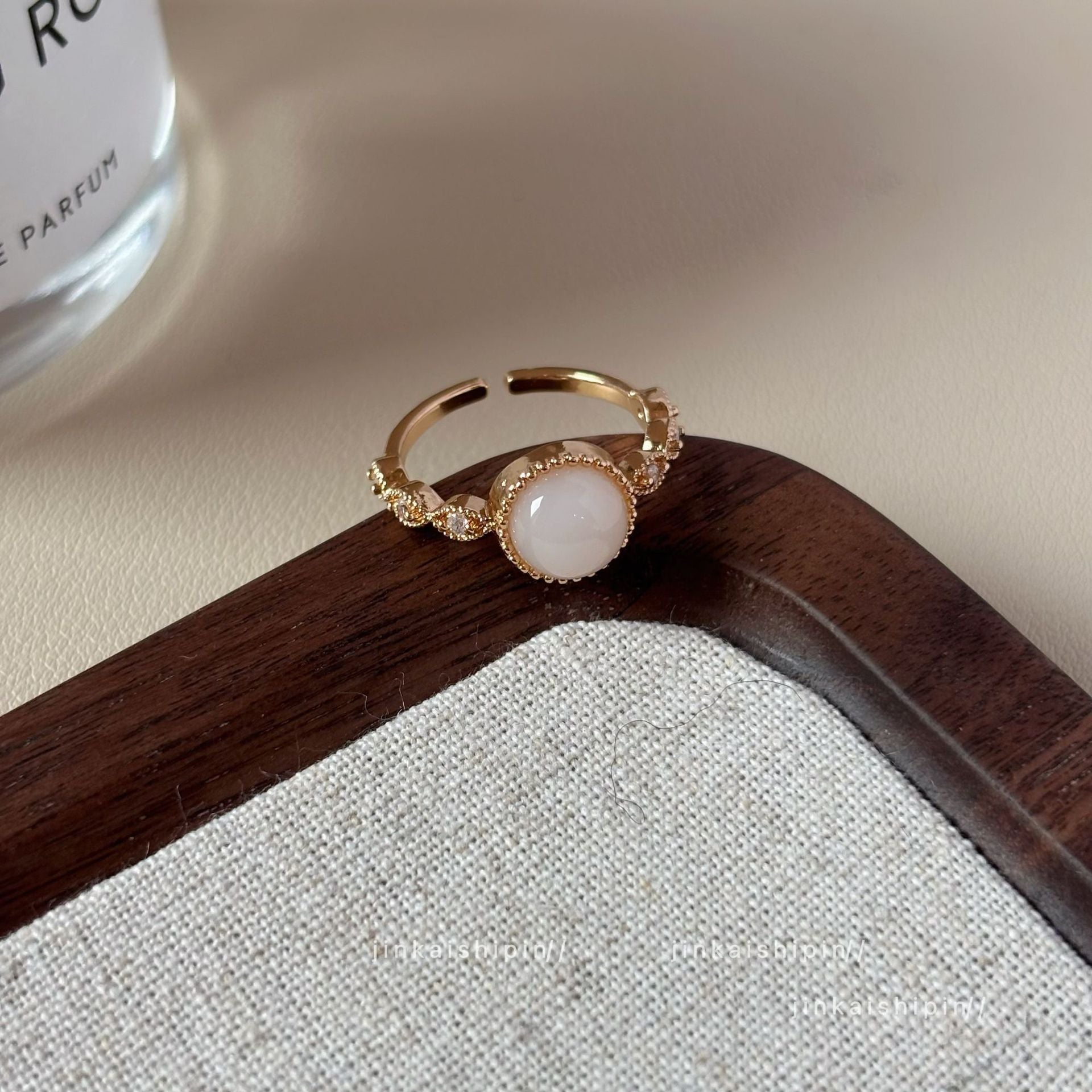 Wholesale Super Immortal Gentle All-match Golden Butterfly Flower Ring