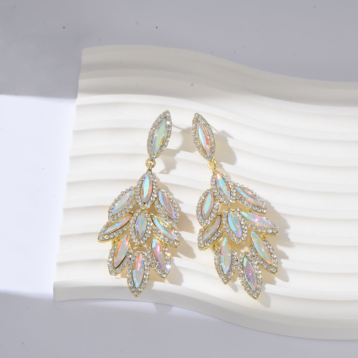 Wholesale Color Diamond Earrings Floral Leaf Tassel Earrings Luxury Earrings ACC-ES-YiN006