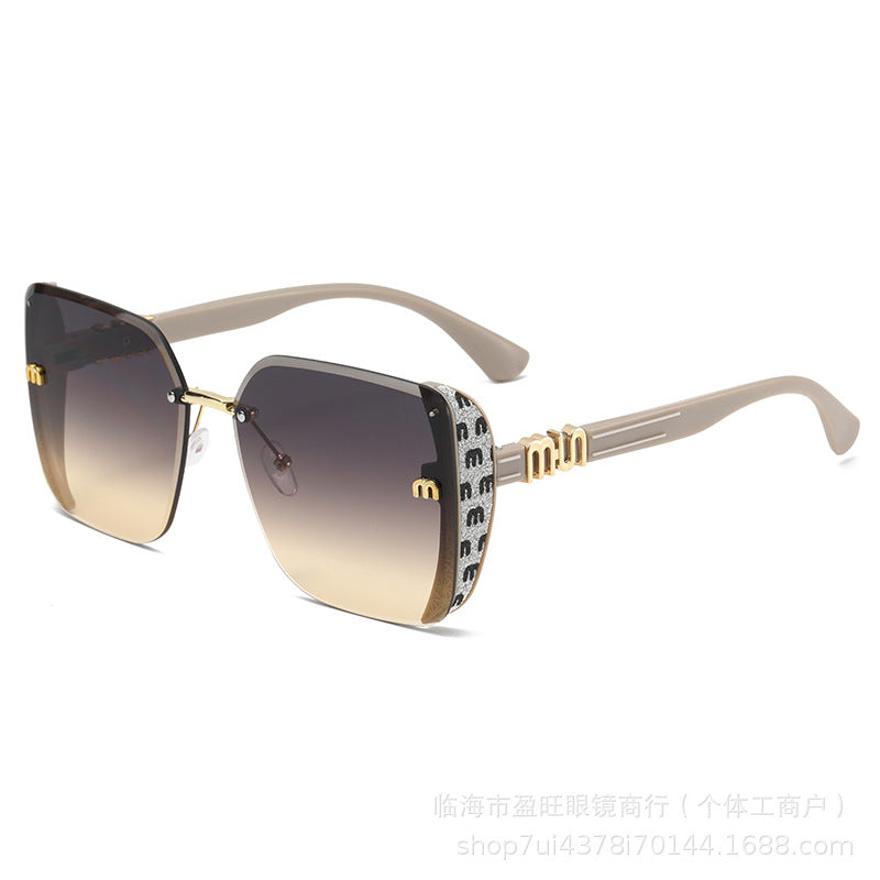 Wholesale Trendy Square Frameless Sunglasses for Women UV400 Everyday Wear Gift