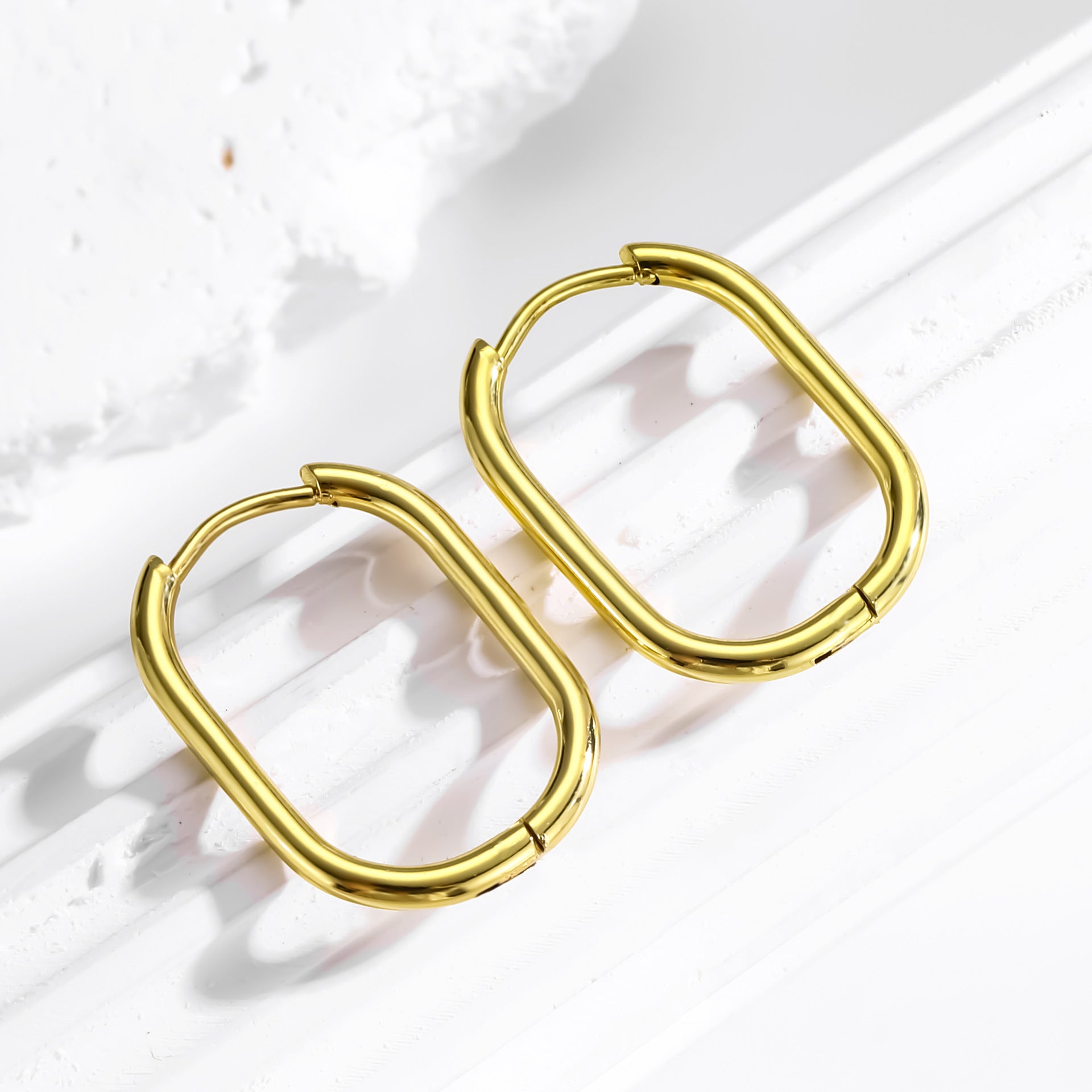 Wholesale Titanium steel square heart earrings