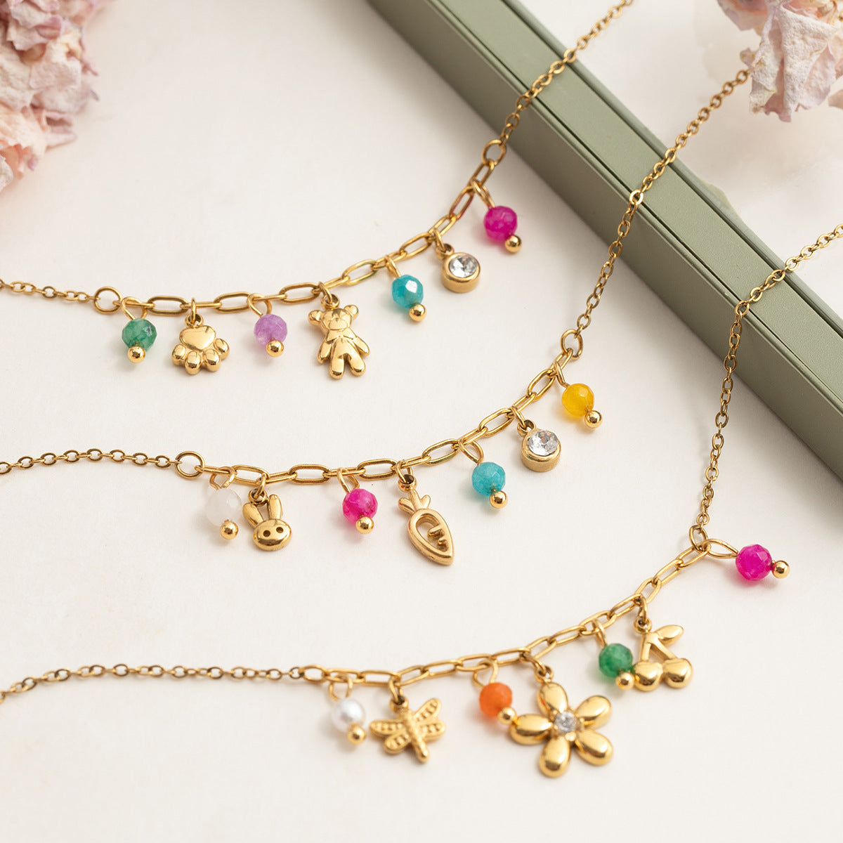 Wholesale  18K Gold Stainless Steel Colorfulful Stone Puppy Paw Print Bear Pendant with Diamonds Bracelet