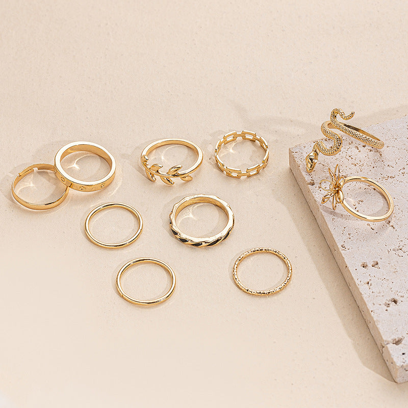 Wholesale  alloy flower ring personality exaggerated snake-shaped stacked ring suit