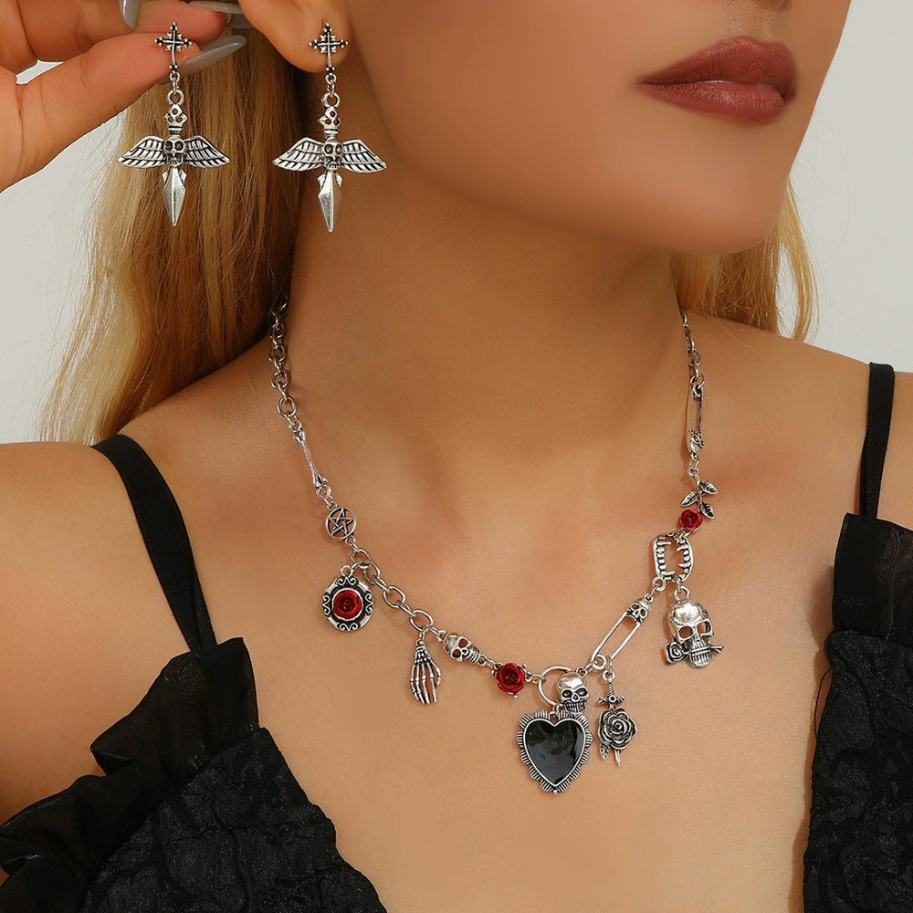 Wholesale  Punk Skull Vampire Necklace and Earrings Set Gothic Fashion Accessory Party Gift Boutique
