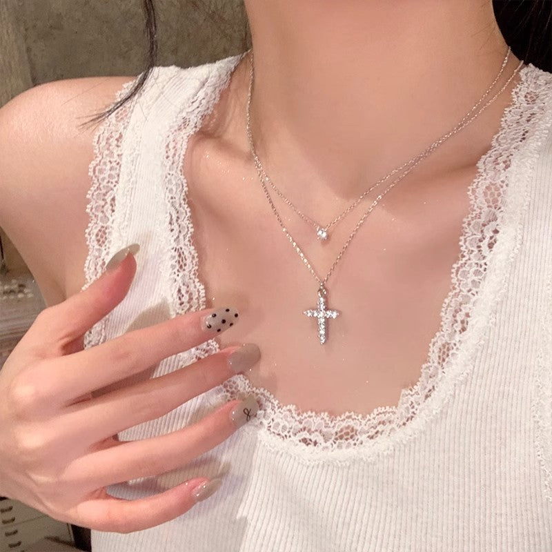 Wholesale Stylish Titanium Steel Cross Necklace with Zirconium Accents Fashion Jewelry Gift