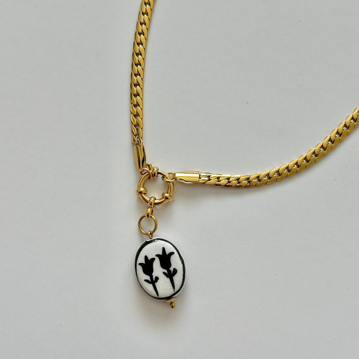 Wholesale Flower Ceramic Pendant Necklace Stainless Steel Sweater Chain