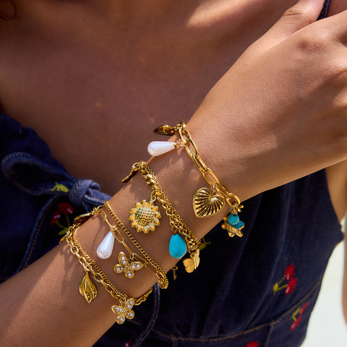 Wholesale  18K Gold Stainless Steel with Pearl Butterfly Drop-Shaped Pearl Bracelet