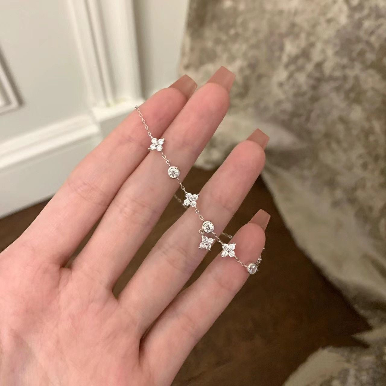 Wholesale Four-leaf clover flower zircon bracelet