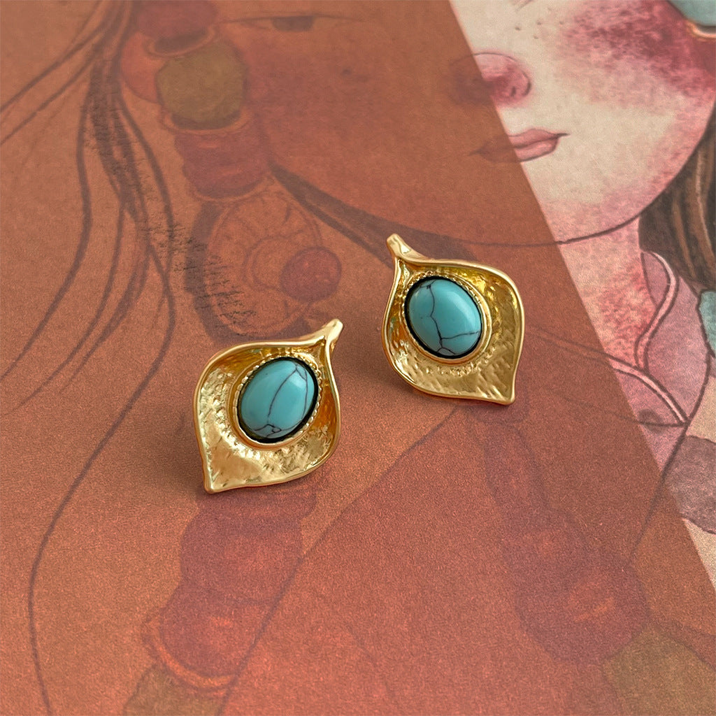 Wholesale  turquoise earrings retro light luxury earrings