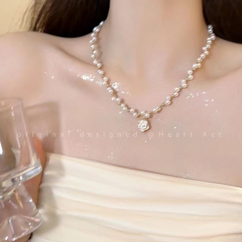Wholesale Bowknot Pearl Necklace With Full Rhinestones Light Luxury Women S Collarbone Necklace Chic Fashion Accessory Gift