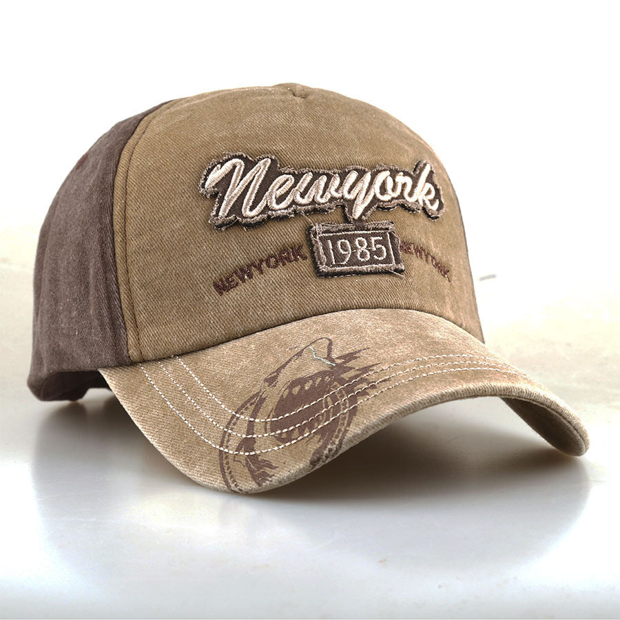 Wholesale Fashionable letter embroidered baseball cap