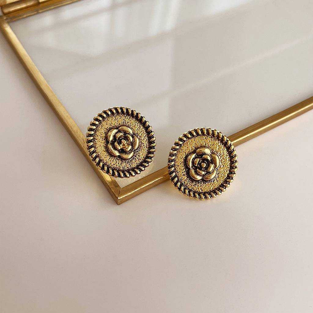 Wholesale vintage oil-dropped medieval style Pearl Earrings