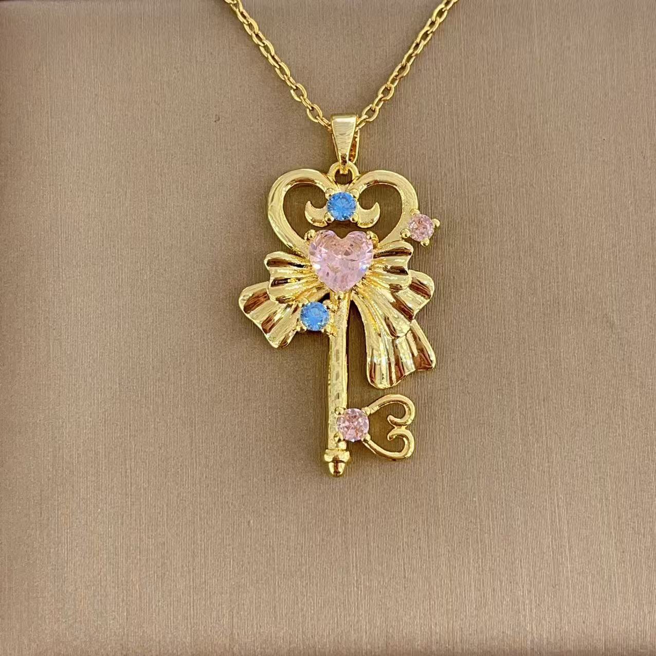 Wholesale  Love Fireworks Key Necklace
