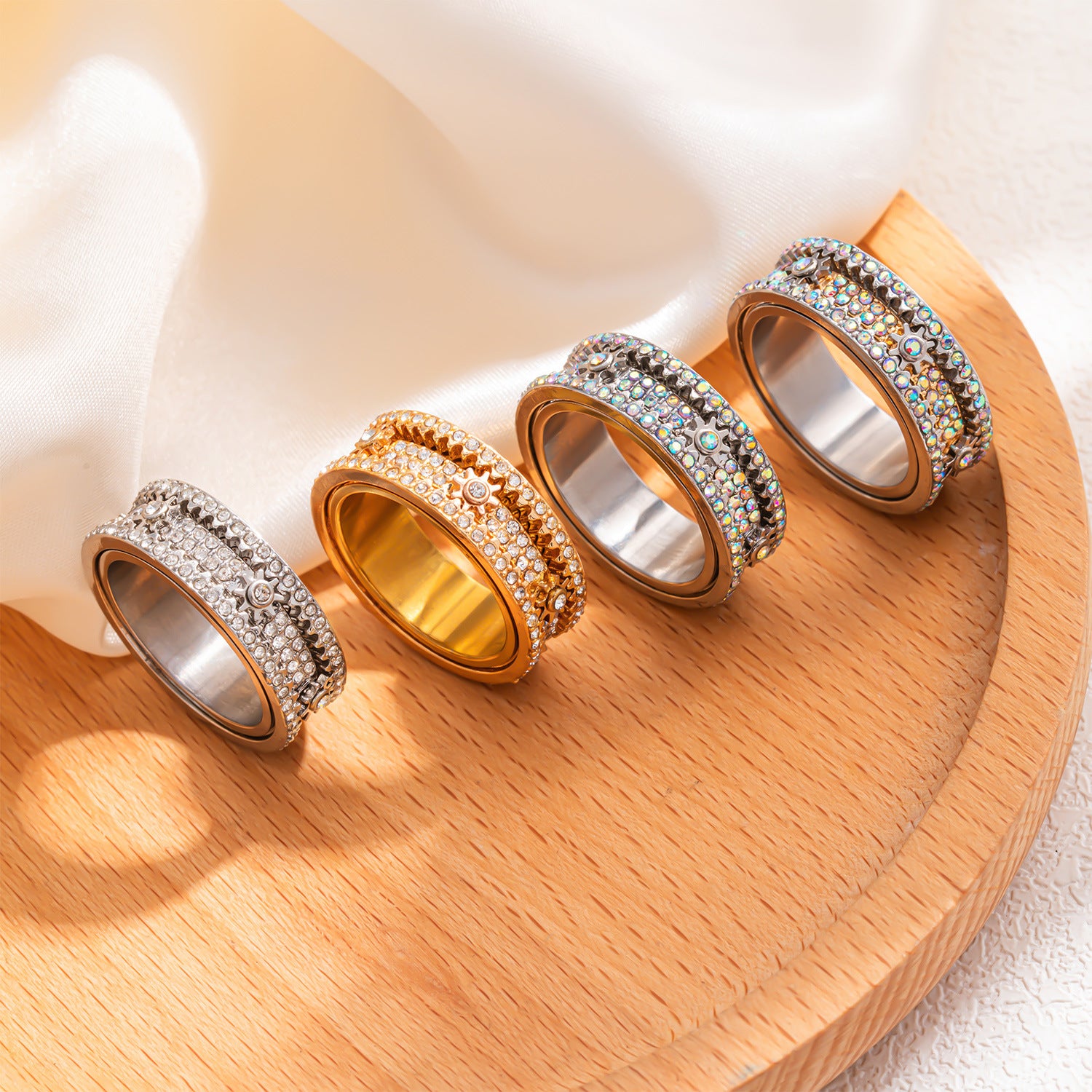 Anello di diamanti rotanti con ingranaggio all'ingrosso