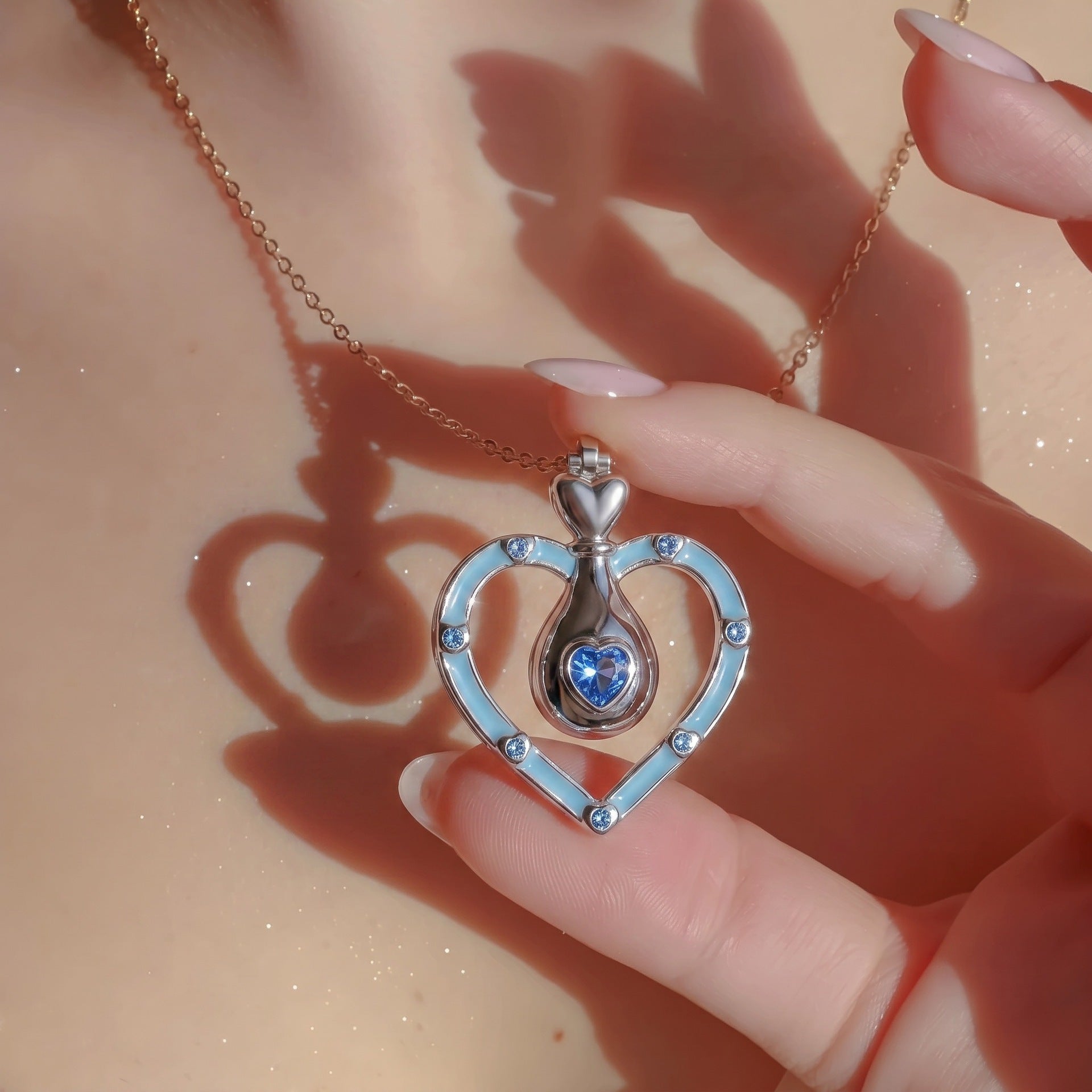 Wholesale Fashion Love Heart Quicksand Bottle Pendant Necklace Copper Zircon Jewelry Cute Butterfly Star Design Gift Boutique Resale