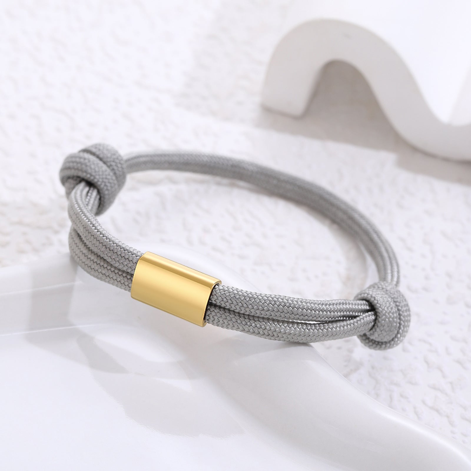 Bracelet en acier inoxydable à corde inoxydable à corde inoxydable