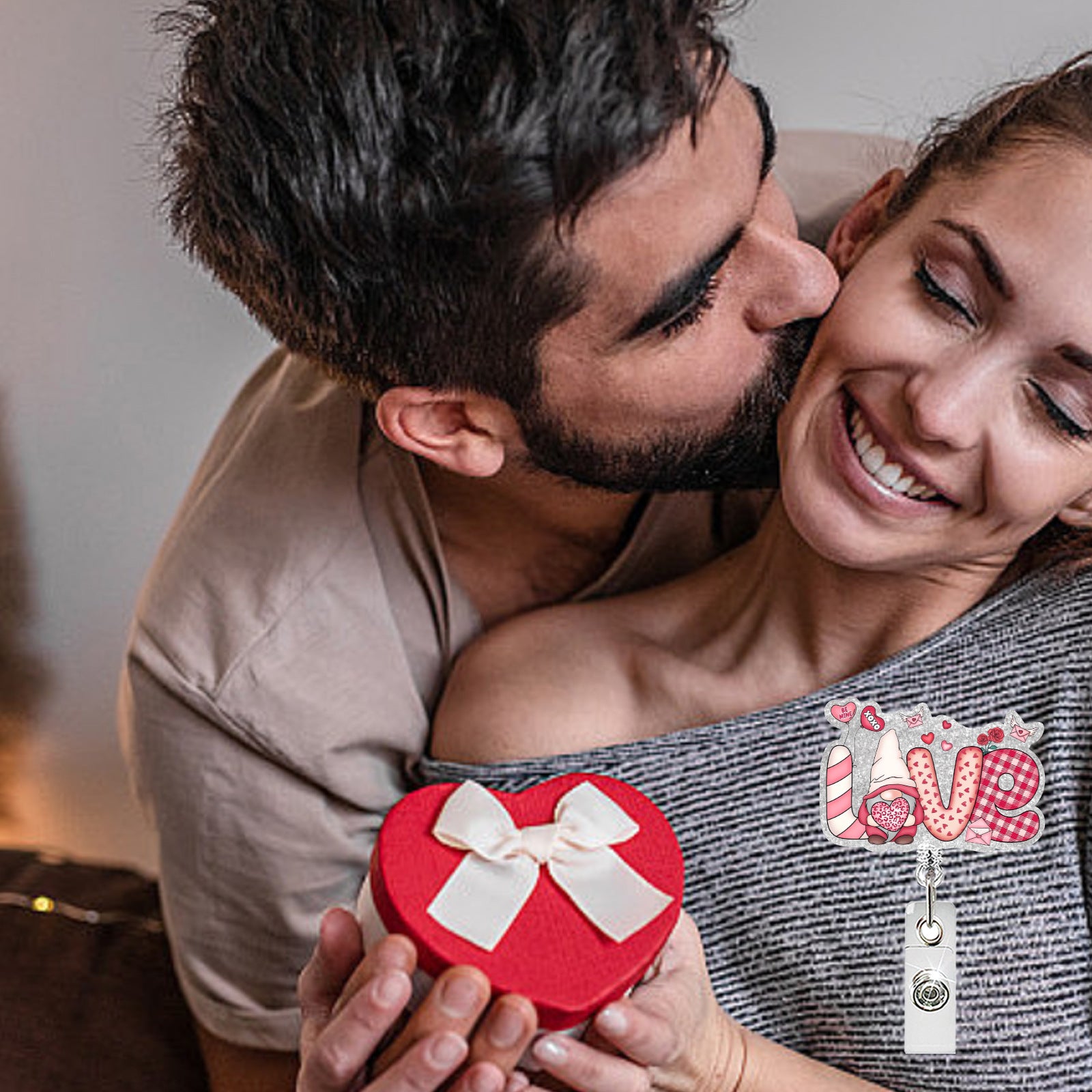 Wholesale Valentine' s Day Acrylic Dwarf LOVE  Badge Reels