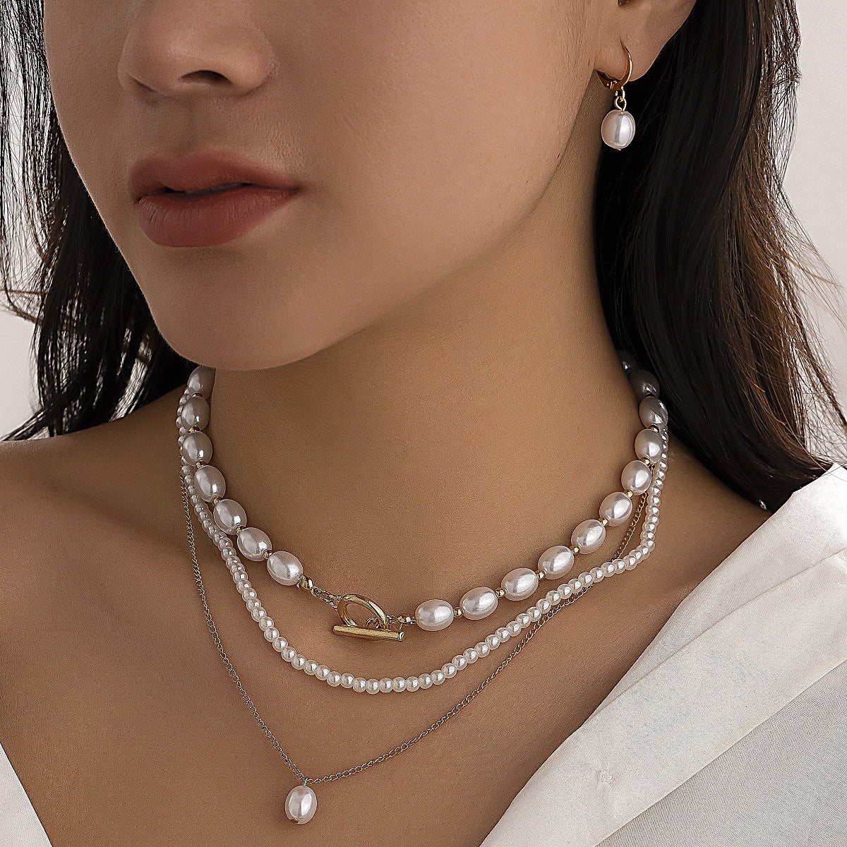 Wholesale Baroque shaped pearl necklace creative irregular chain clavicle necklace