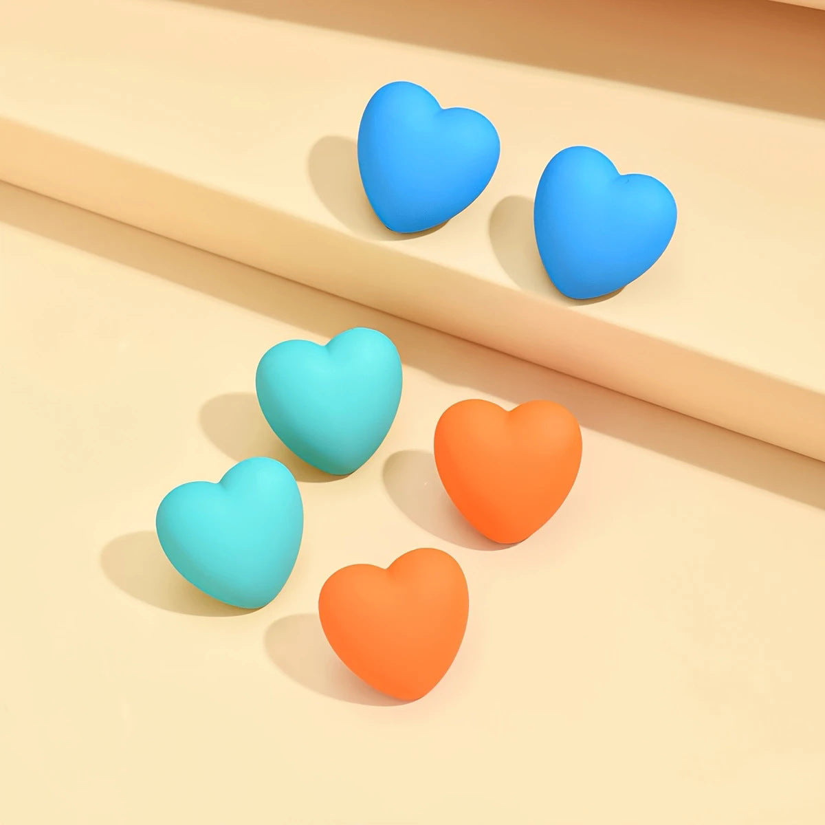 Juego de pendientes cardíacos estéreo acrílico al por mayor