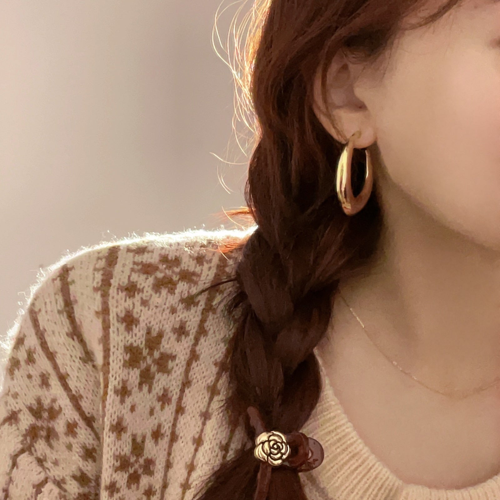 Wholesale Large Crescent Moon Metal Earrings Simple Elegant Women' s Jewelry Accessory