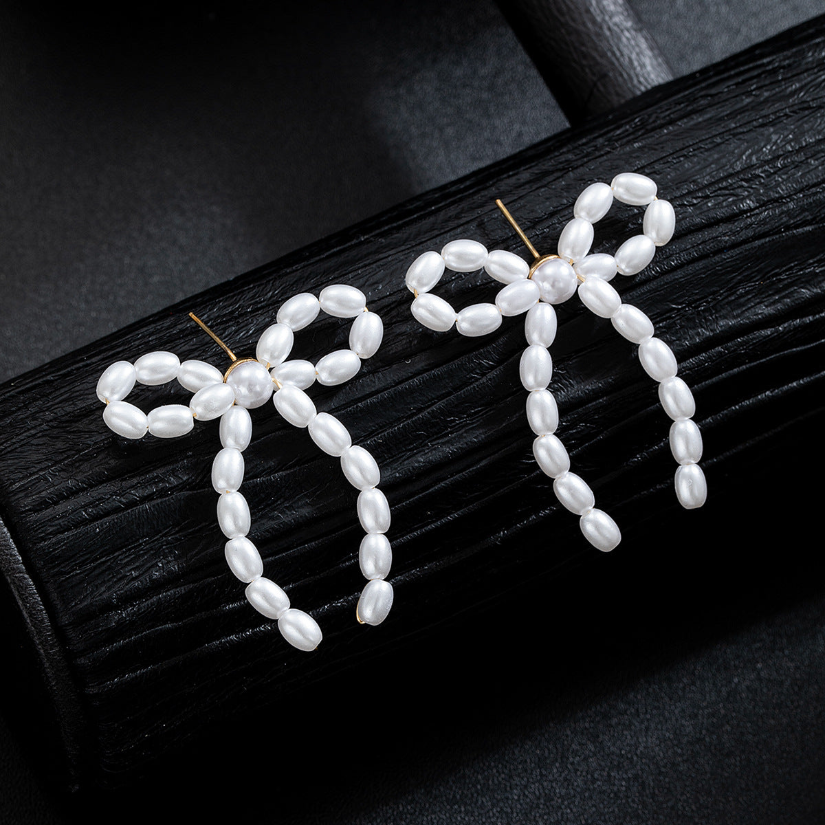 Wholesale Bow Pearl Beaded Earrings for Women