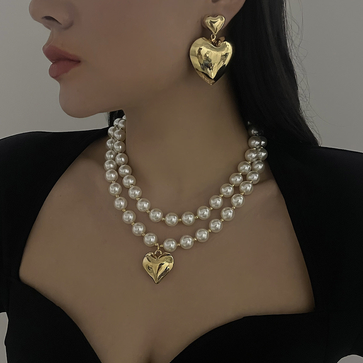 Wholesale  Valentine's Day personality three-dimensional smooth love earrings