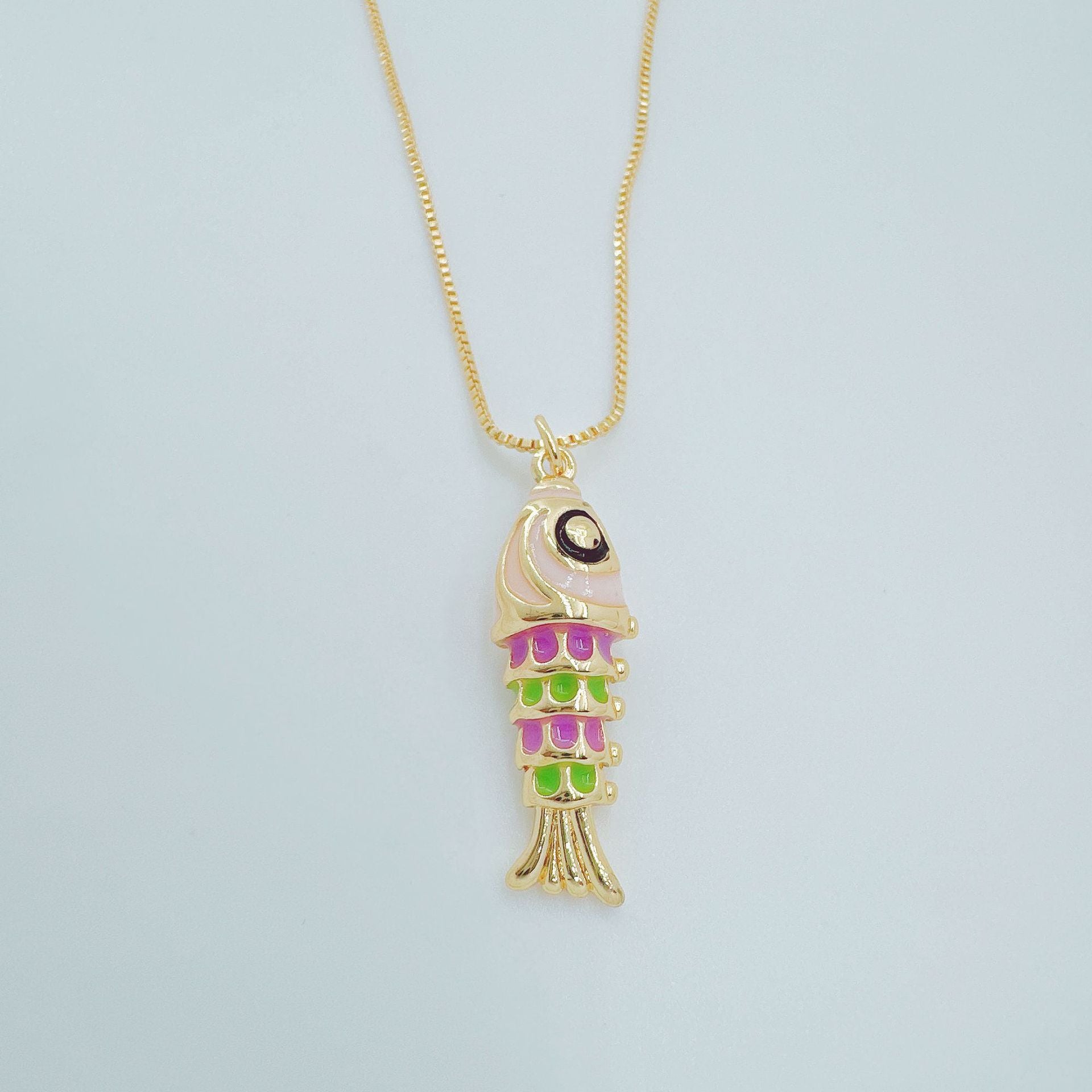 Wholesale Modern Pendant Necklace Copper Electroplated Fashion Accessory for Women Gift
