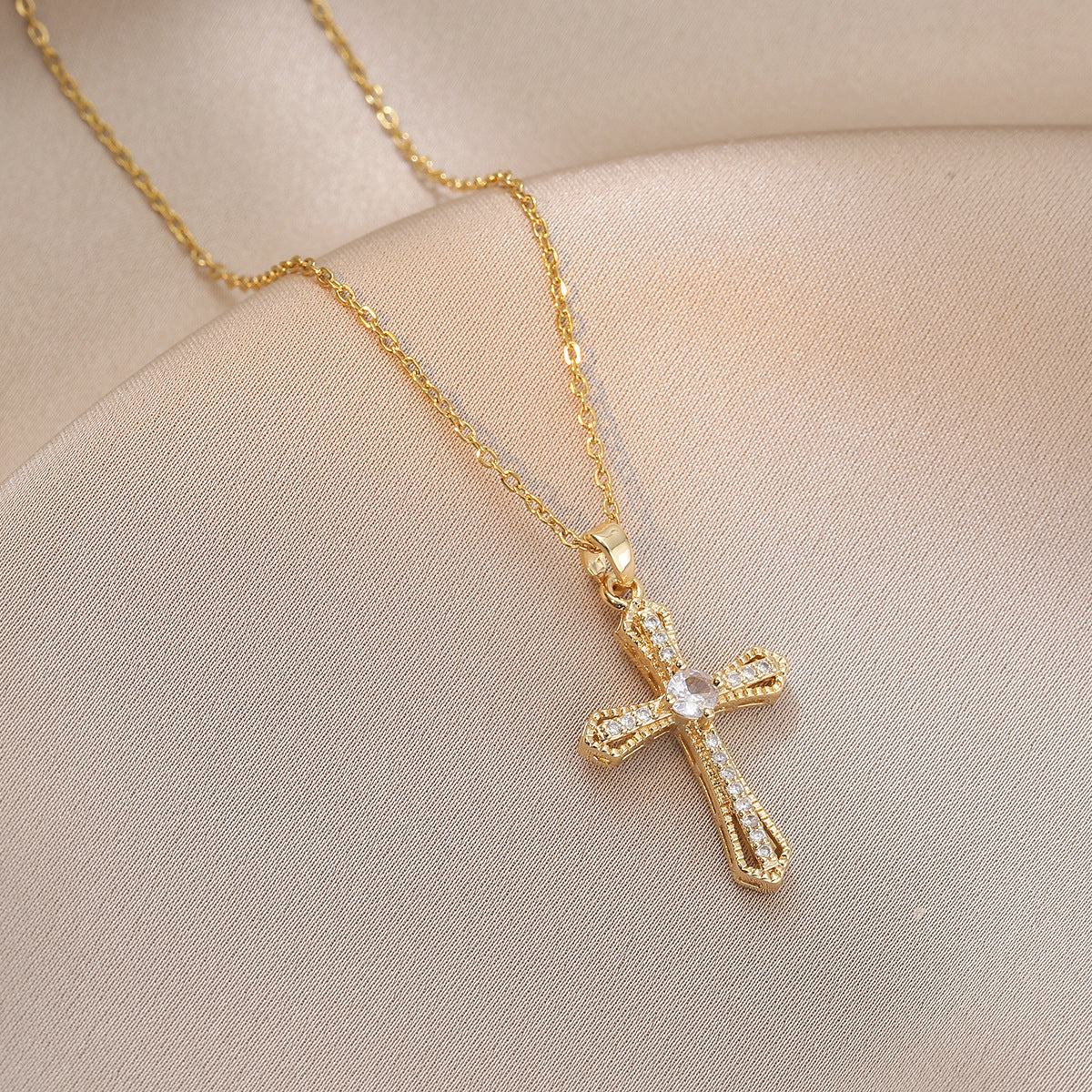 Wholesale Stylish Colorful Zircon Cross Necklace Copper Electroplated Fashion Accessory For Women Party Gift