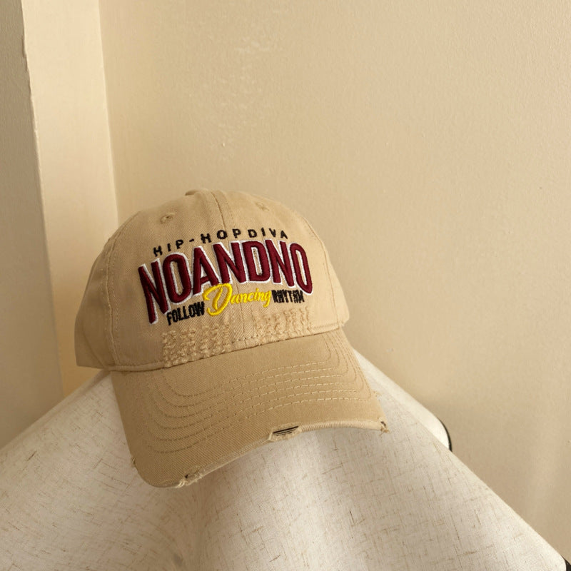 Wholesale Children's alphabet embroidered baseball cap