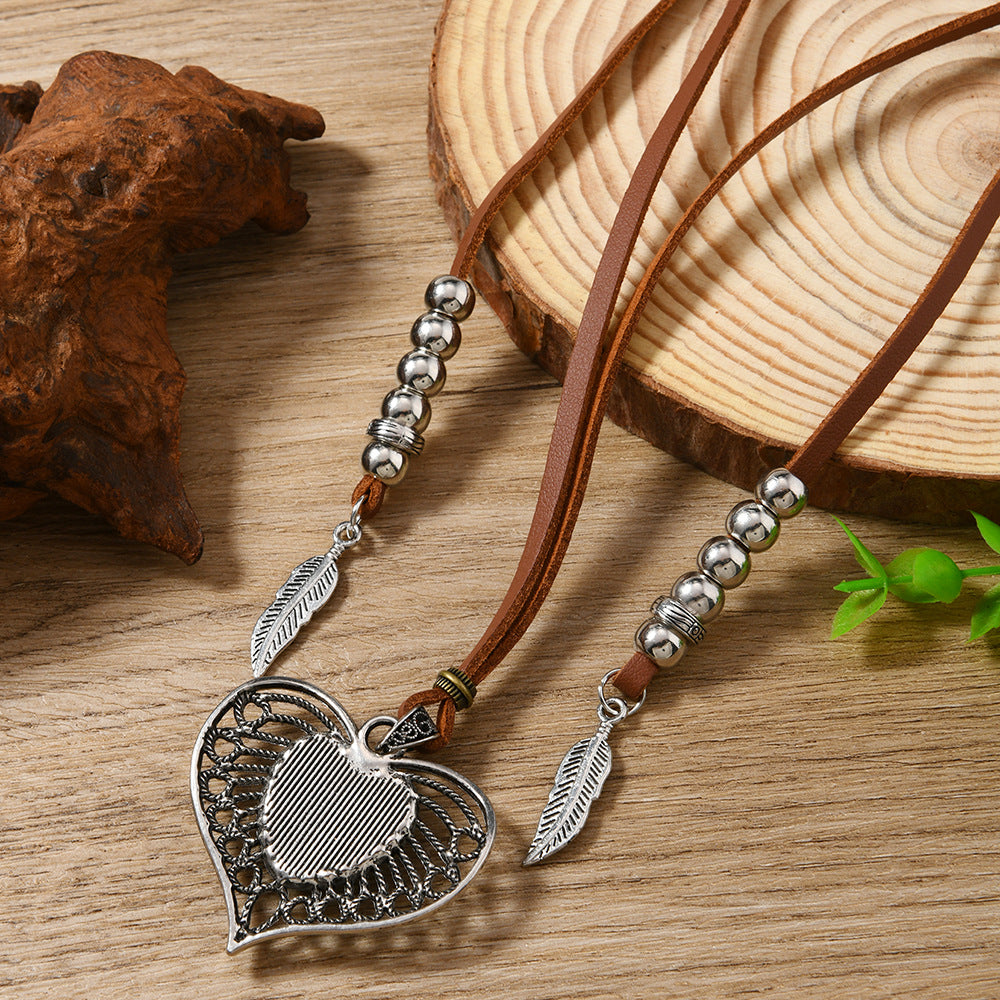 Wholesale Leather Western Vintage Turquoise Heart Necklace