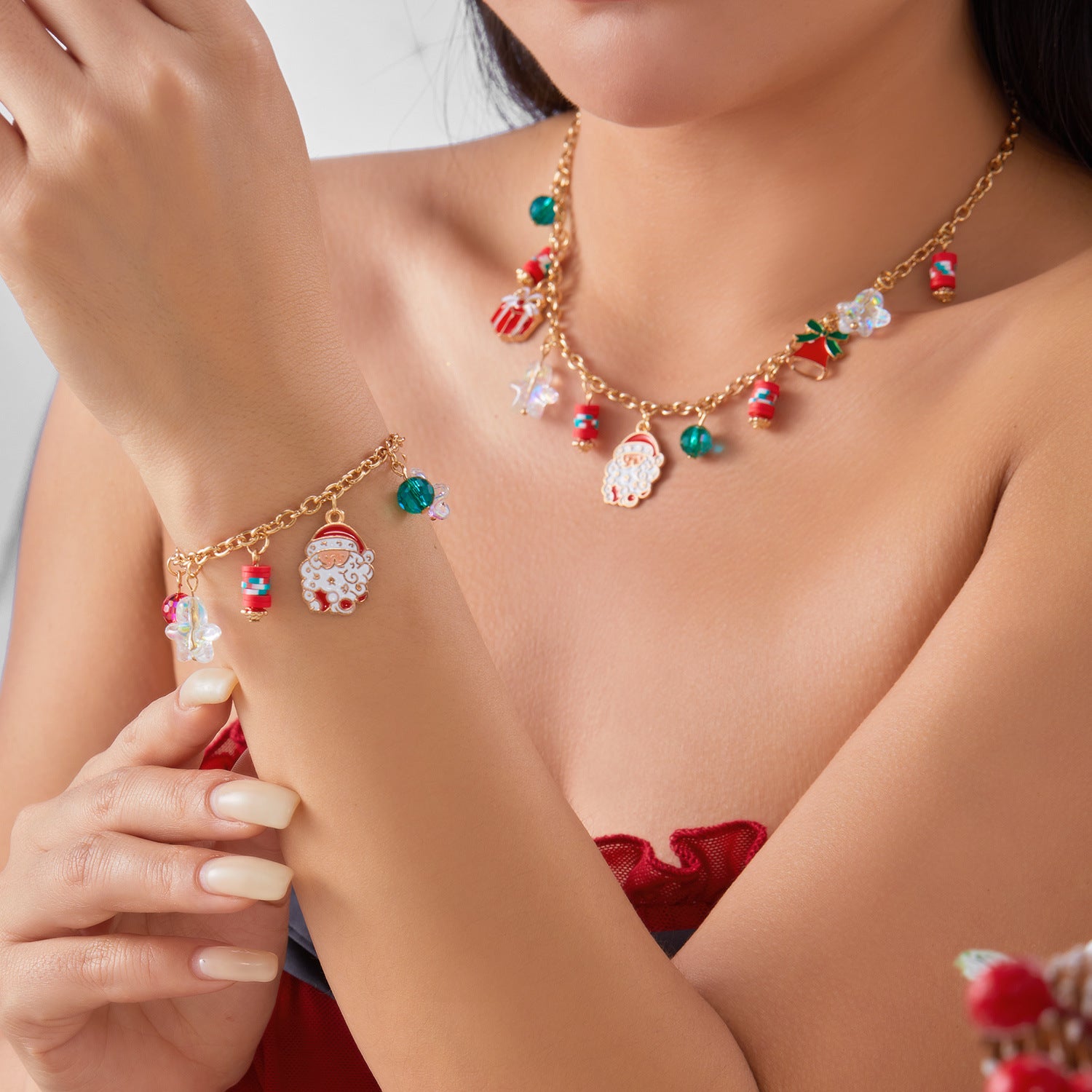 Wholesale Christmas tree snowflake party necklace bracelet set