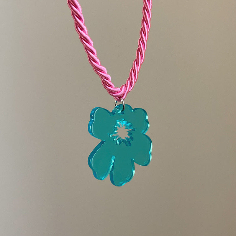Wholesale Acrylic Flower Necklace Clavicle Chain