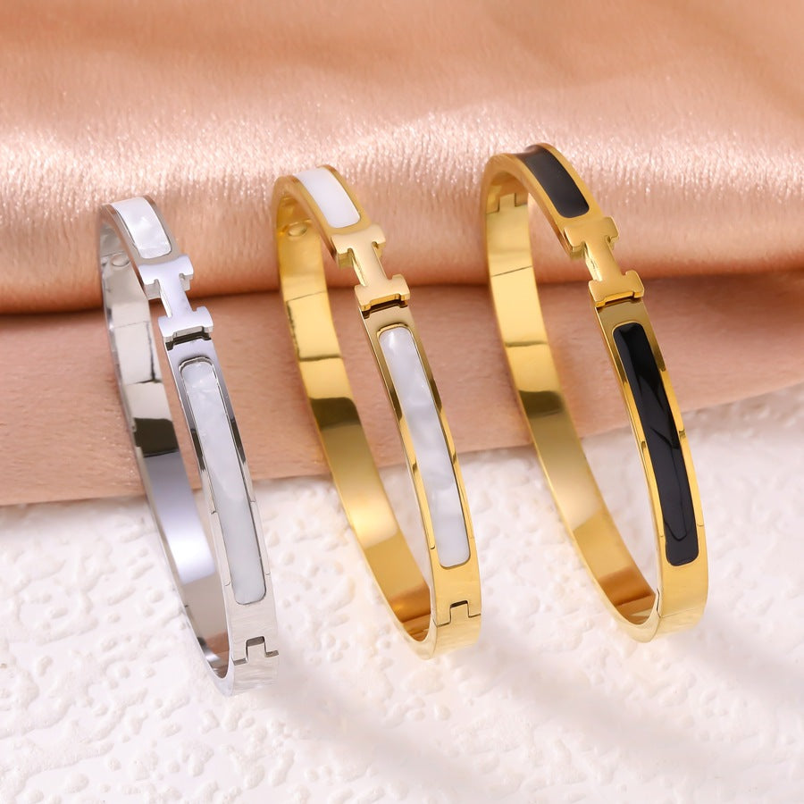 Wholesale Popular Letter H Light Luxury Titanium Steel I-Shaped Bracelet for Women